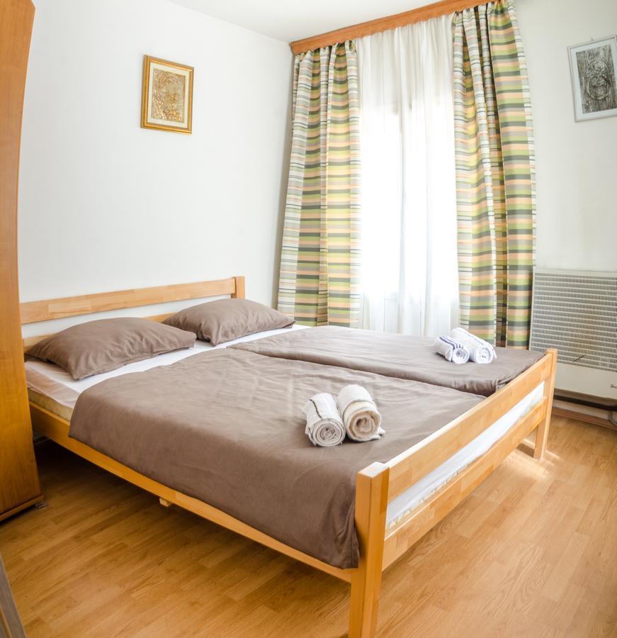 Guesthouse Unique Sarajewo Zewnętrze zdjęcie